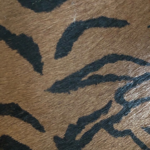 Madewell Medium Transport Tote (Calf Hair Edition) - Picture 6 of 6